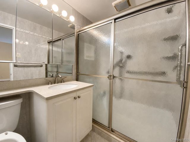 27110 Grand Central Parkway 25Y, Floral Park, NY 11005