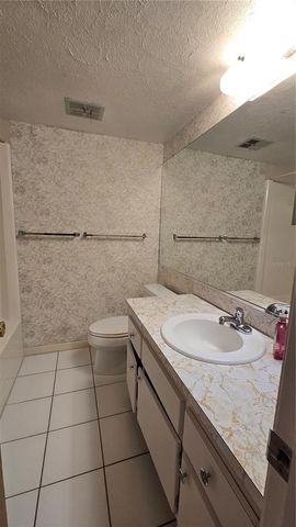 2525 W BAY DRIVE C33, Largo, FL 33770