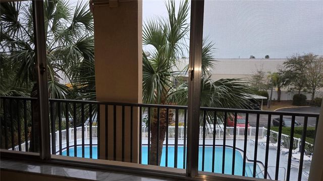 2525 W BAY DRIVE C33, Largo, FL 33770