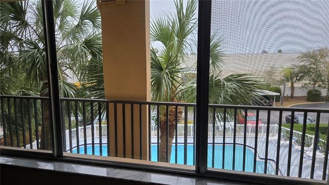 2525 W BAY DRIVE C33, Largo, FL 33770