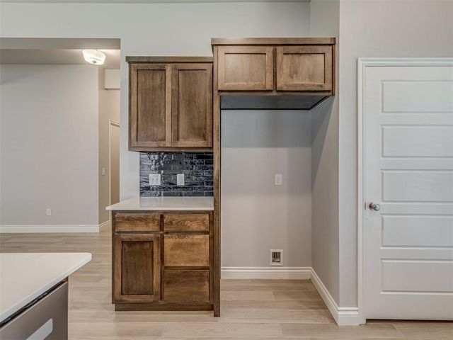 13600 Arrowhead Boulevard, Yukon, OK 73099