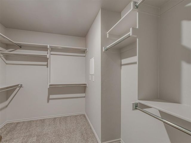 13600 Arrowhead Boulevard, Yukon, OK 73099