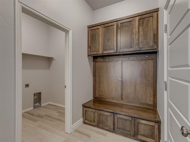 13600 Arrowhead Boulevard, Yukon, OK 73099