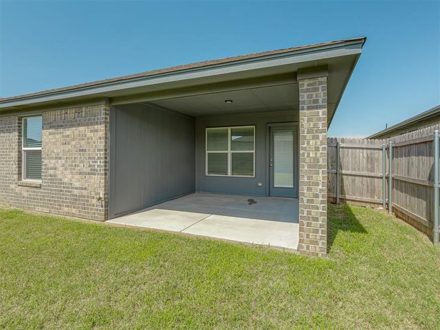 13600 Arrowhead Boulevard, Yukon, OK 73099