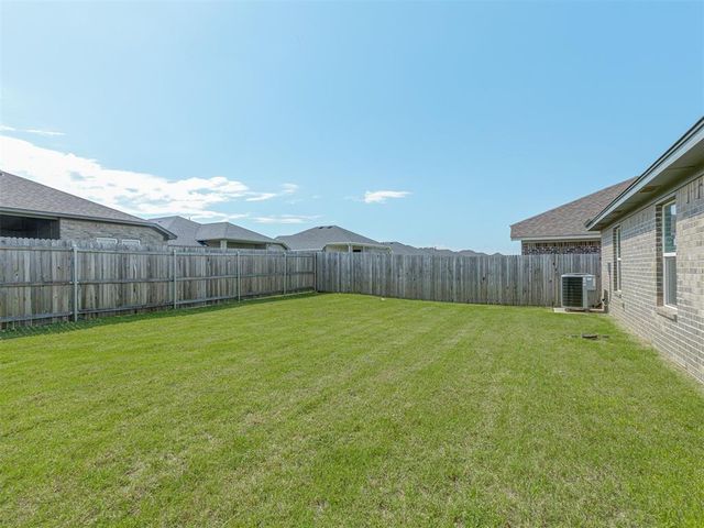 13600 Arrowhead Boulevard, Yukon, OK 73099