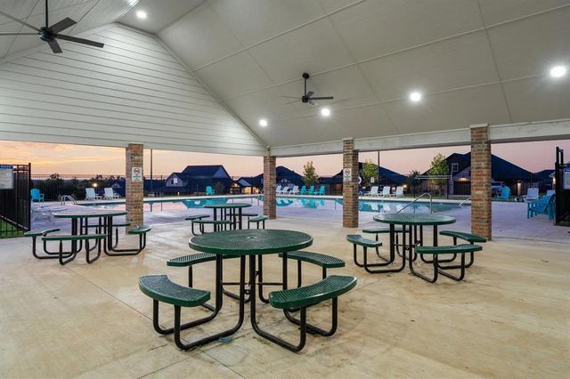 13600 Arrowhead Boulevard, Yukon, OK 73099