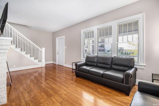 805 Miner Street, South Bend, IN 46617