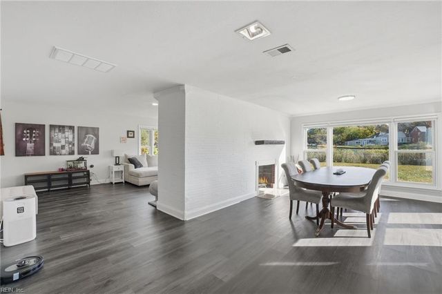 405 Harbor DR, Hampton, VA 23661