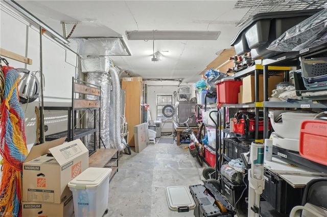 405 Harbor DR, Hampton, VA 23661