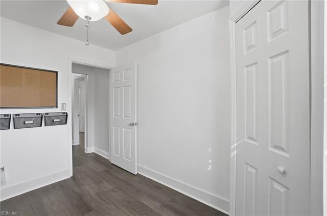 405 Harbor DR, Hampton, VA 23661