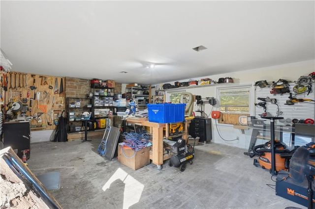 405 Harbor DR, Hampton, VA 23661