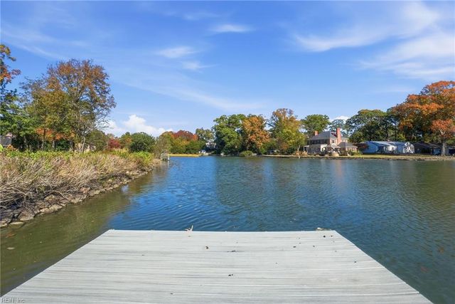 405 Harbor DR, Hampton, VA 23661