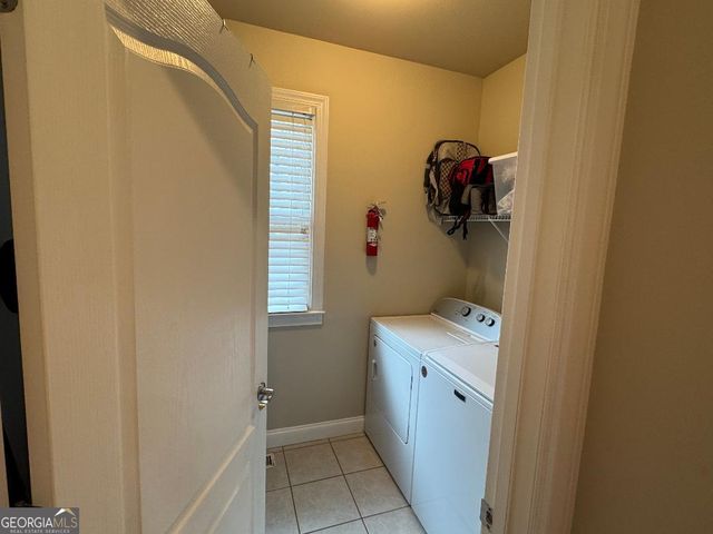 1617 Trilogy Park Drive, Hoschton, GA 30548