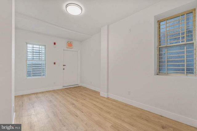 1326 POINT BREEZE AVE, Philadelphia, PA 19146