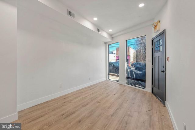 1326 POINT BREEZE AVE, Philadelphia, PA 19146