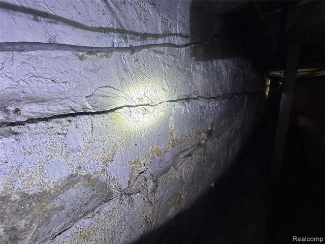 503 Central Avenue, Pontiac, MI 48341