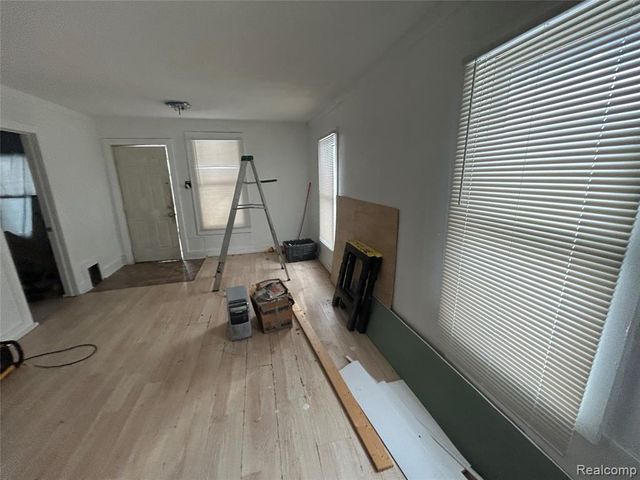 503 Central Avenue, Pontiac, MI 48341