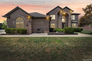 55513 Caesars Drive, Utica, MI 48315