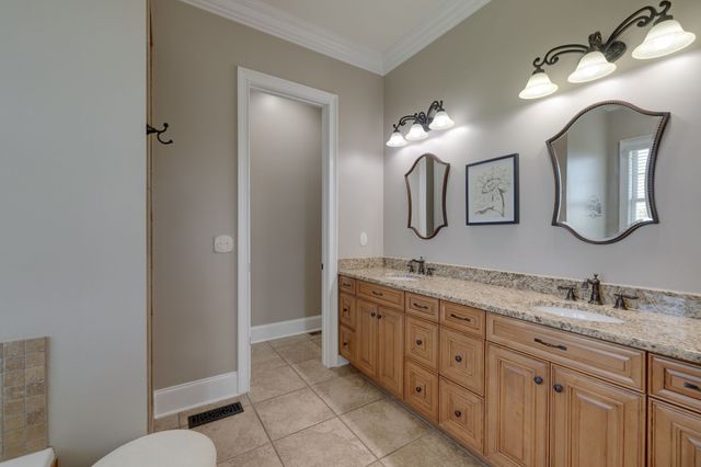 12328 Lascassas Pike, Milton, TN 37118