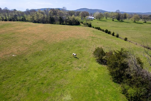 12328 Lascassas Pike, Milton, TN 37118