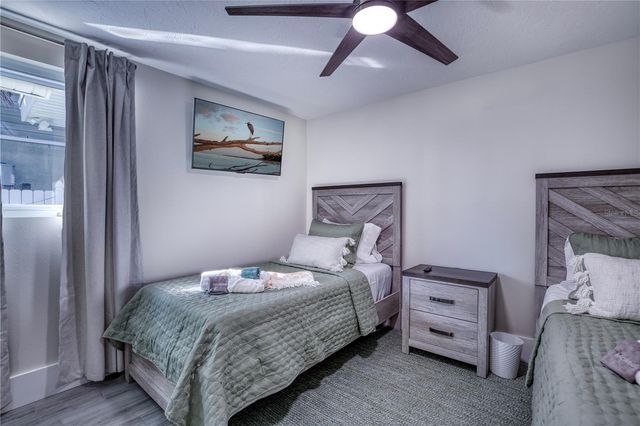 3604 GULF DRIVE A and B, Holmes Beach, FL 34217