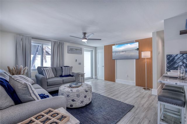 3604 GULF DRIVE A and B, Holmes Beach, FL 34217