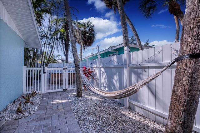 3604 GULF DRIVE A and B, Holmes Beach, FL 34217