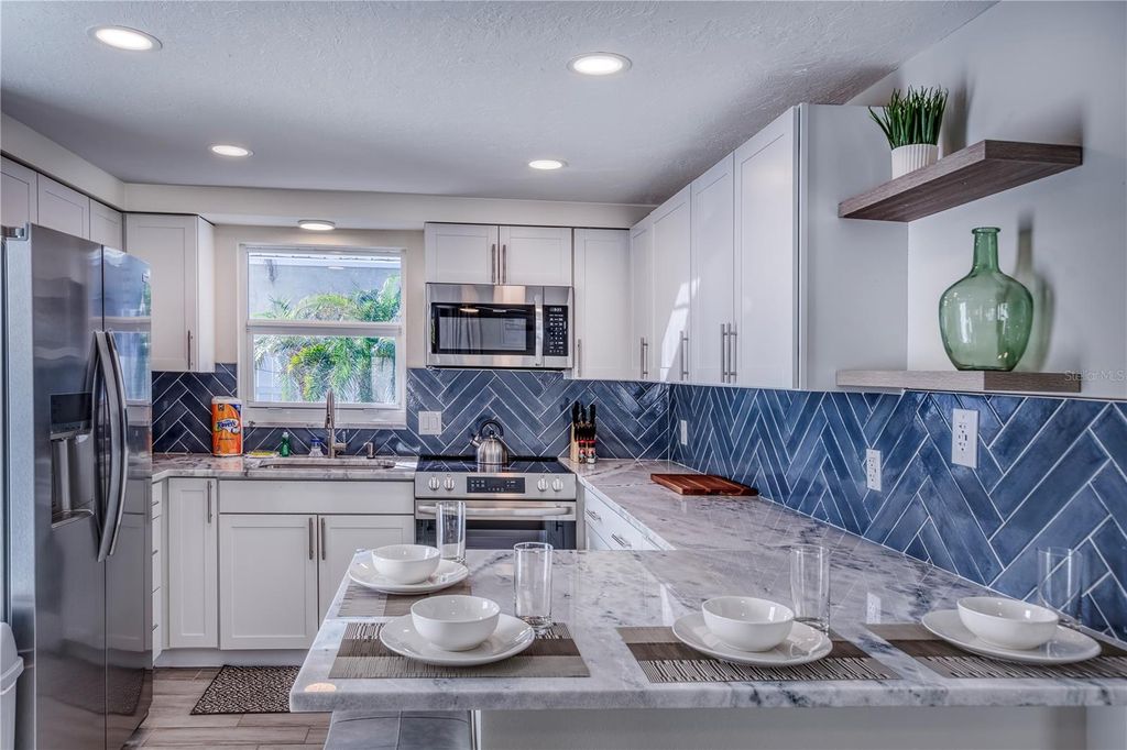 3604 GULF DRIVE A and B, HOLMES BEACH, FL 34217 — photo 3