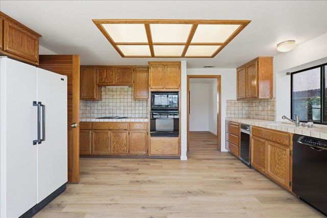 5307 Nyoda Way, Carmichael, CA 95608