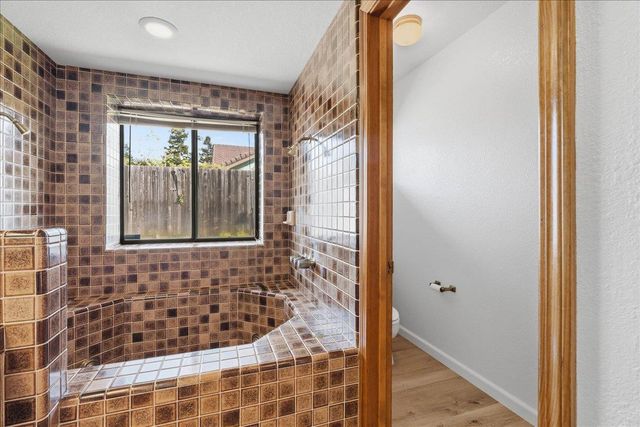 5307 Nyoda Way, Carmichael, CA 95608