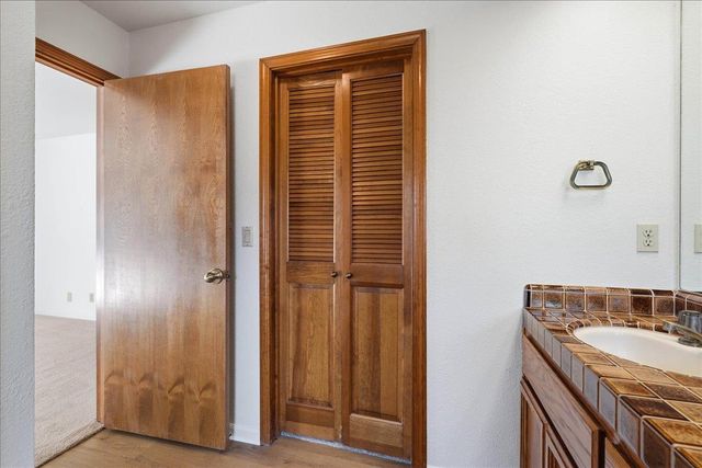 5307 Nyoda Way, Carmichael, CA 95608