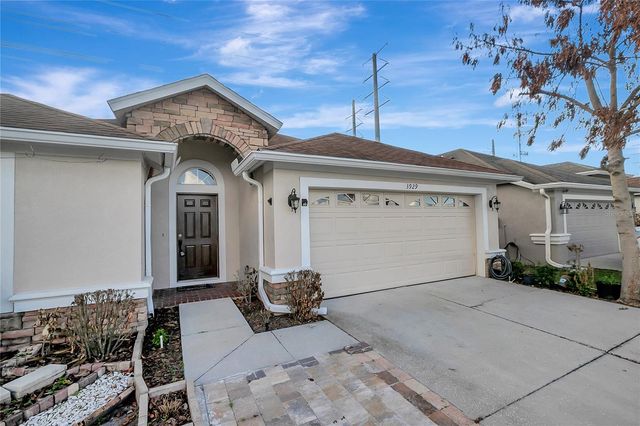 3929 WASHBURN PLACE, Wesley Chapel, FL 33543