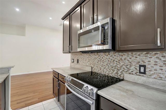 3929 WASHBURN PLACE, Wesley Chapel, FL 33543