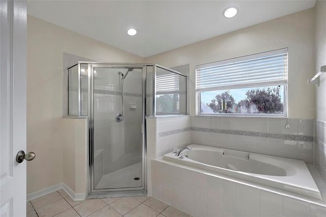 3929 WASHBURN PLACE, Wesley Chapel, FL 33543