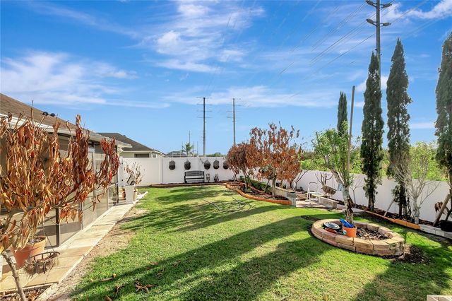 3929 WASHBURN PLACE, Wesley Chapel, FL 33543