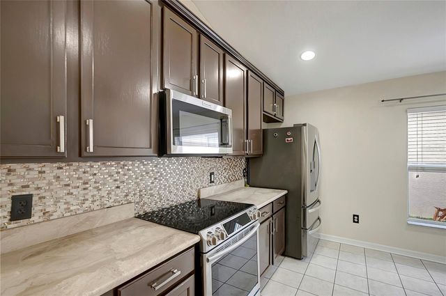 3929 WASHBURN PLACE, Wesley Chapel, FL 33543