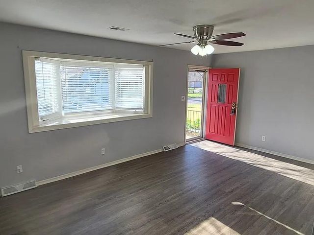 11316 Lewis Avenue, Kansas City, MO 64134