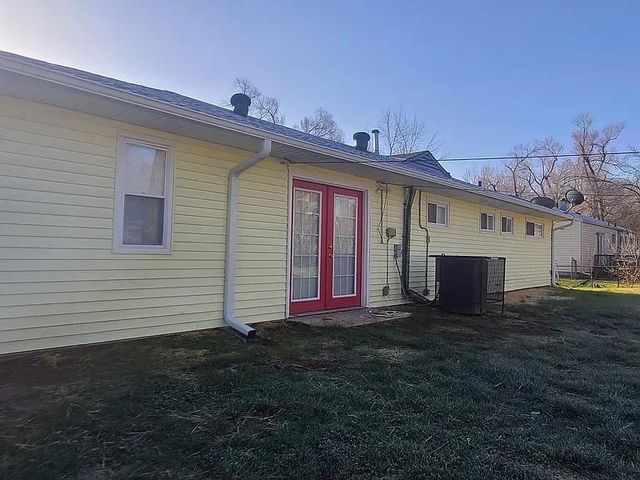 11316 Lewis Avenue, Kansas City, MO 64134
