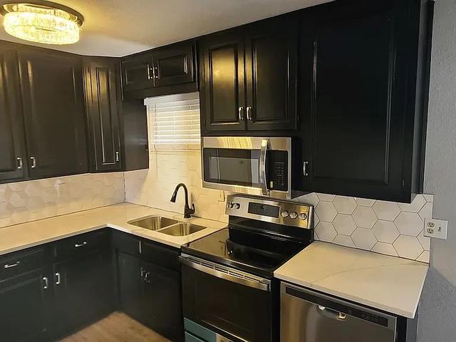 11316 Lewis Avenue, Kansas City, MO 64134