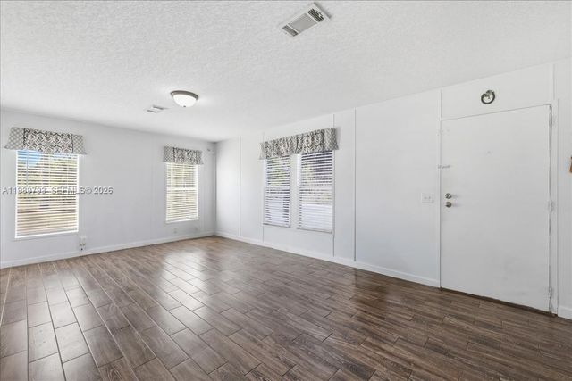 415 S Kennel St, Clewiston, FL 33440