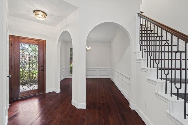34 Grants Lake Circle, Sugar Land, TX 77479