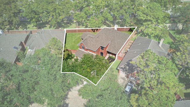 34 Grants Lake Circle, Sugar Land, TX 77479