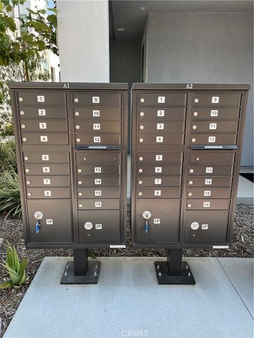 947 N Divino Privado, Ontario, CA 91764