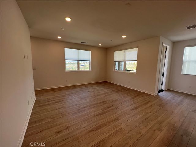 947 N Divino Privado, Ontario, CA 91764