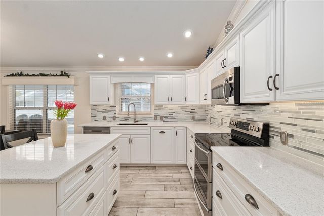 1241 MERRYWEATHER WAY, The Villages, FL 32162