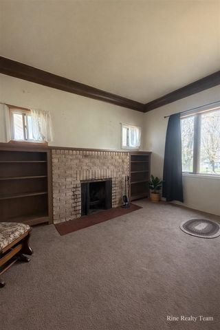 1091 N Benton Center Road, Benton Harbor, MI 49022
