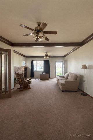 1091 N Benton Center Road, Benton Harbor, MI 49022
