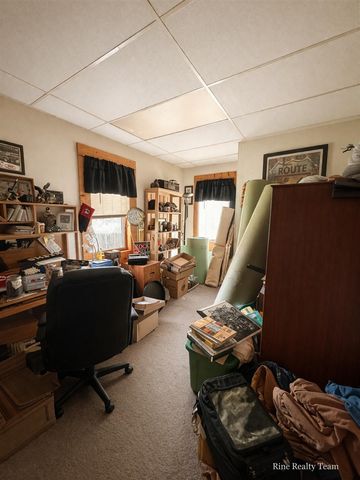 1091 N Benton Center Road, Benton Harbor, MI 49022