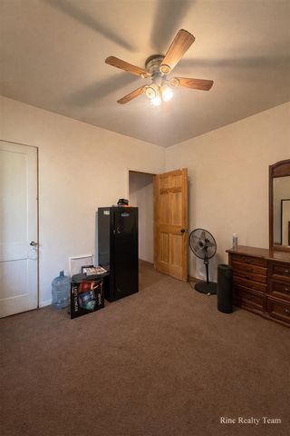 1091 N Benton Center Road, Benton Harbor, MI 49022