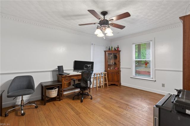 25 Saint Catherine DR, Carrollton, VA 23314